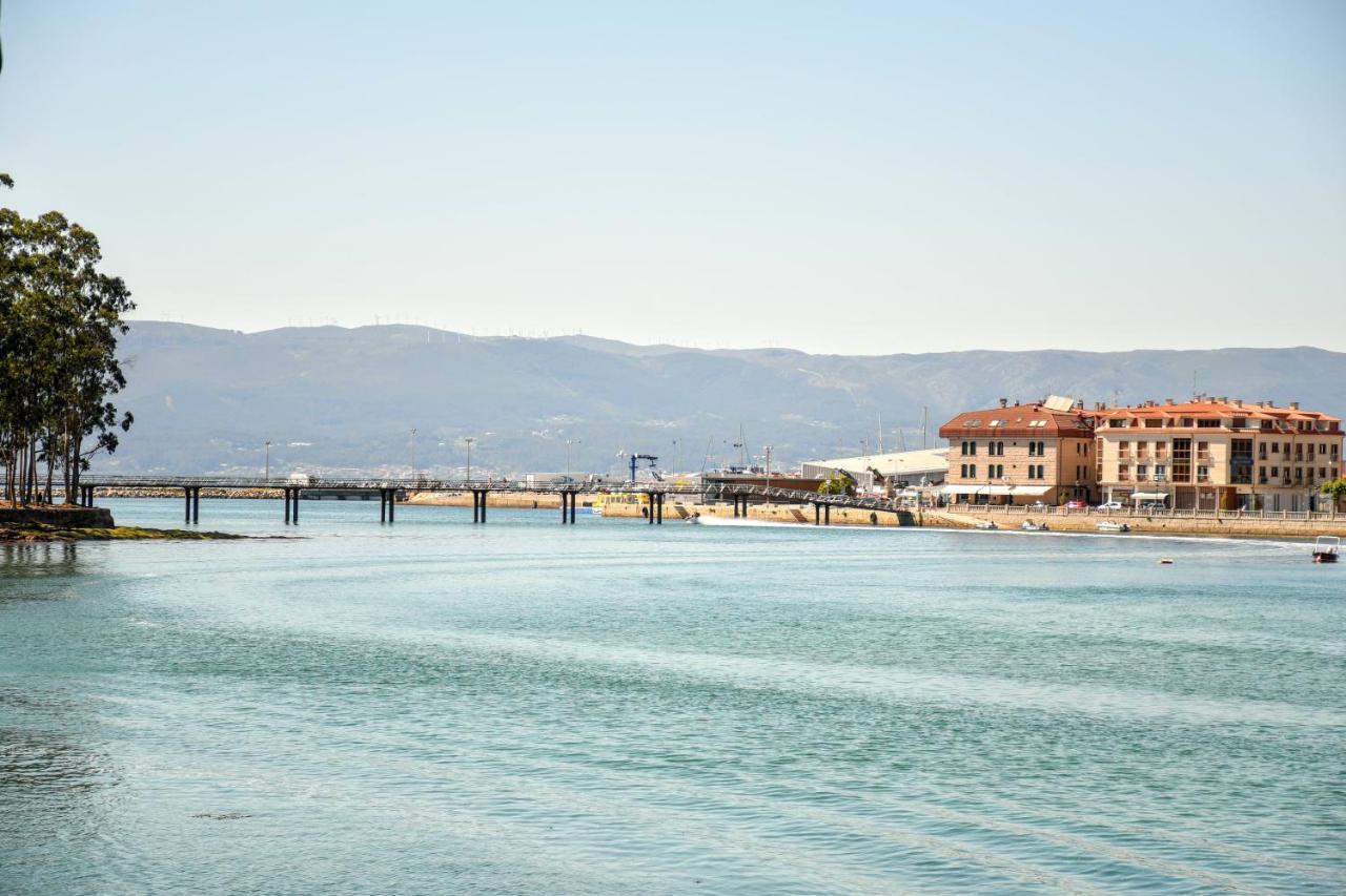 Arco Da Vella Apartamentos Villanueva De Arosa Dış mekan fotoğraf
