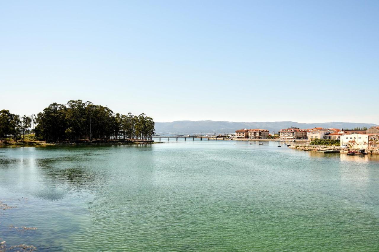 Arco Da Vella Apartamentos Villanueva De Arosa Dış mekan fotoğraf